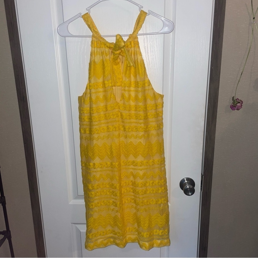 Trina Turk Textured Yellow Halter Dress Size 8‎ - Picture 2 of 4